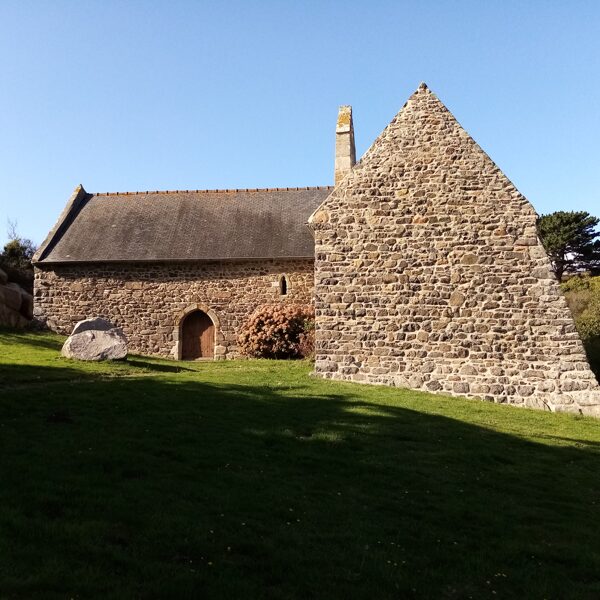 Tréveneuc (23 km) : chapelle Saint-Marc