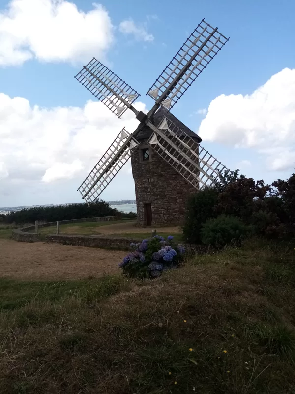 Plouezec (21 km) : moulin de Craca