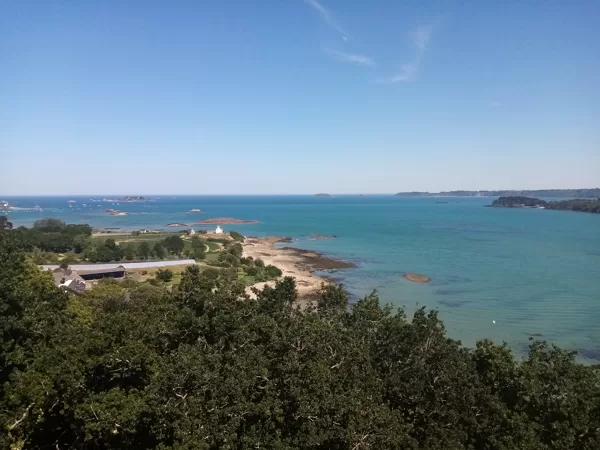 Ploubazlanec (21 km) : baie de Paimpol